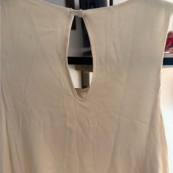 Entro Cream Chemise with Black Geometric Trim - Picture 4 of 6